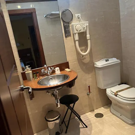 Vado Del Duraton Hotel