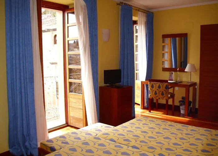 Vado Del Duraton Hotel 4*